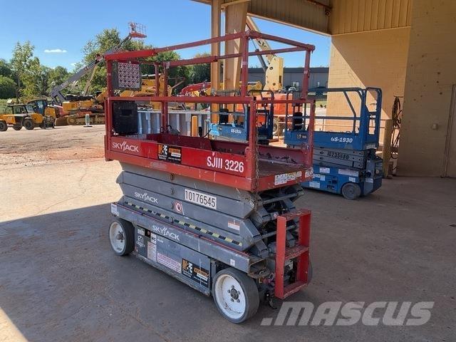 SkyJack 3226 Makazaste platforme