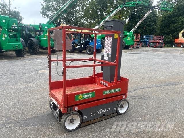 SkyJack SJ12 Jarbolne penjajuće platforme