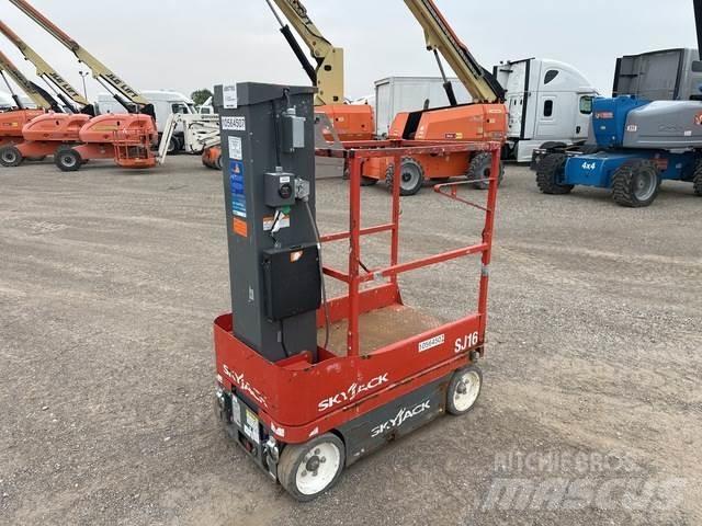 SkyJack SJ16 Jarbolne penjajuće platforme