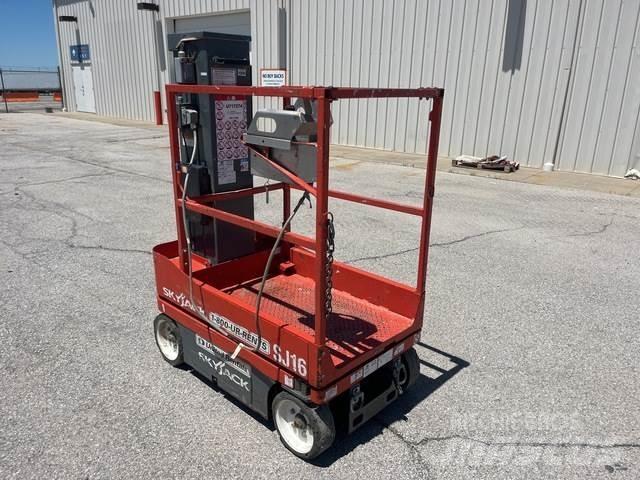SkyJack SJ16 Jarbolne penjajuće platforme