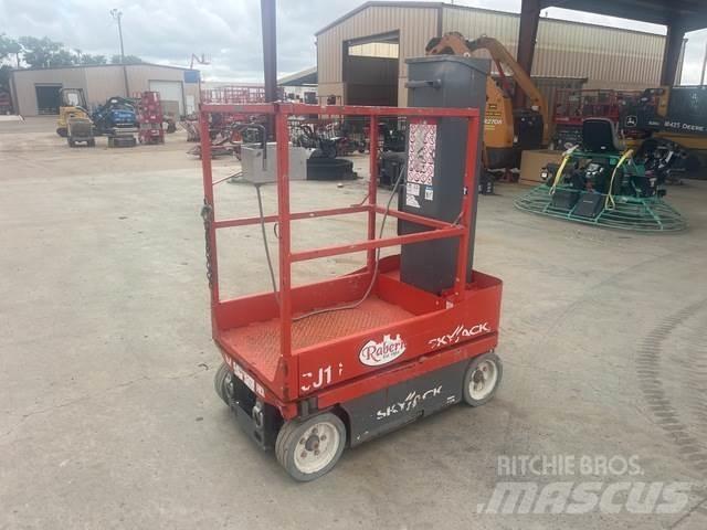 SkyJack SJ16 Jarbolne penjajuće platforme