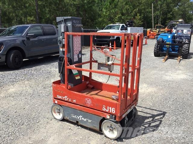 SkyJack SJ16 Jarbolne penjajuće platforme