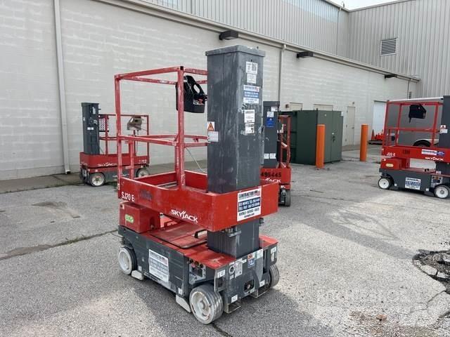 SkyJack SJ20E Jarbolne penjajuće platforme