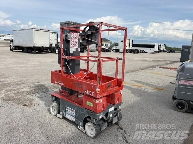SkyJack SJ20E Jarbolne penjajuće platforme