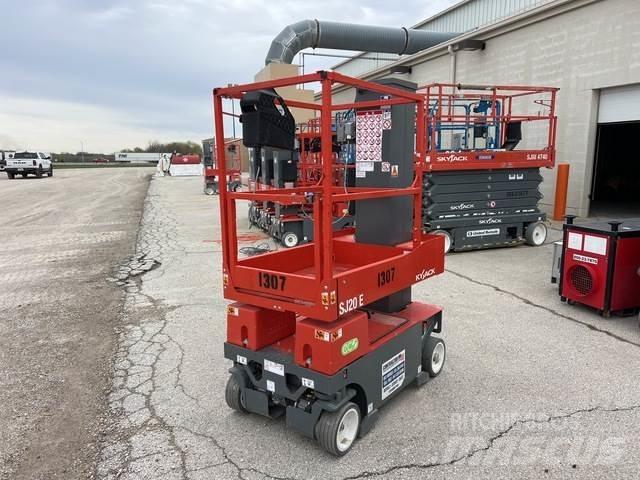 SkyJack SJ20E Jarbolne penjajuće platforme