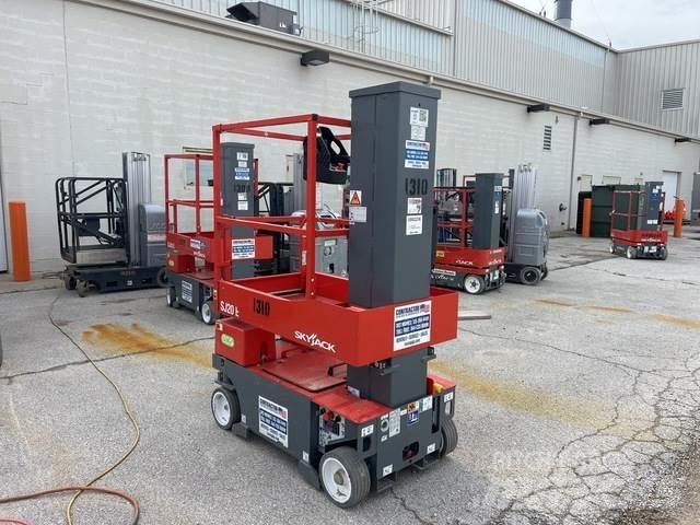 SkyJack SJ20E Jarbolne penjajuće platforme