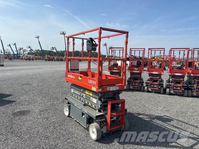 SkyJack SJ3219 Makazaste platforme