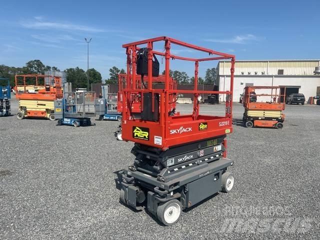 SkyJack SJ3219 Makazaste platforme