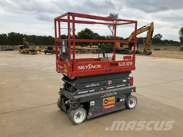 SkyJack SJ3219 Makazaste platforme