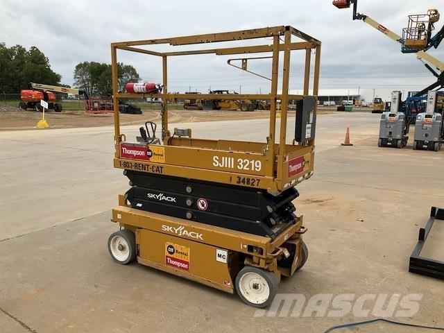 SkyJack SJ3219 Makazaste platforme
