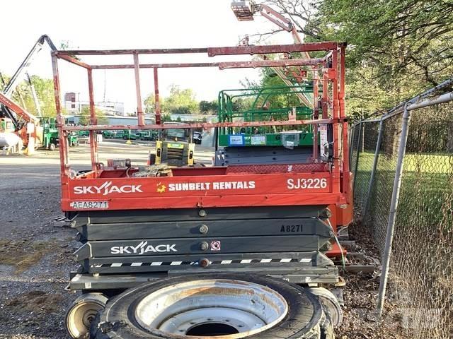 SkyJack SJ3226 Makazaste platforme