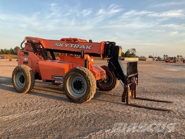 SkyTrak 6036 Teleskopski viljuškari