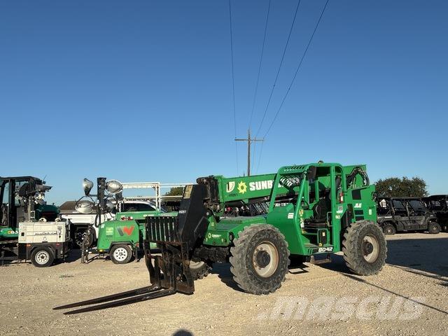 SkyTrak 8042 Teleskopski viljuškari