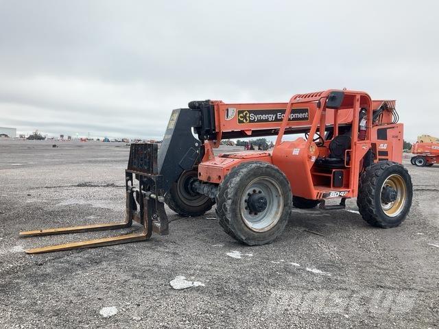 SkyTrak 8042 Teleskopski viljuškari