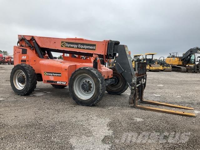 SkyTrak 8042 Teleskopski viljuškari