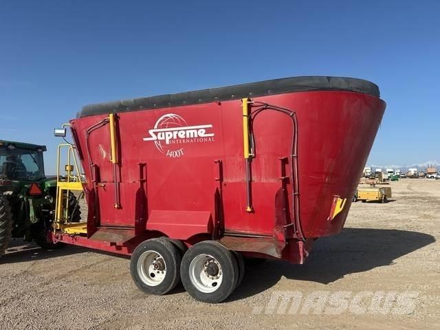 Supreme 1400T Samoutovarna prikolica