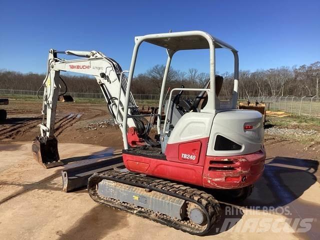 Takeuchi TB240 Bageri guseničari