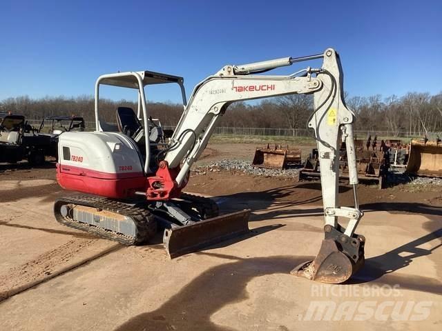 Takeuchi TB240 Bageri guseničari