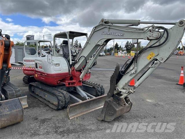 Takeuchi TB260 Bageri guseničari