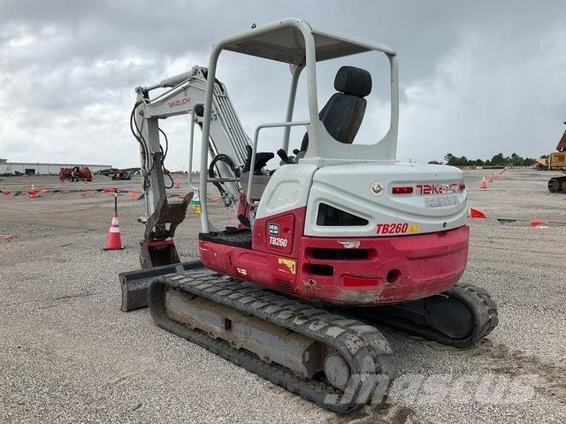 Takeuchi TB260 Bageri guseničari