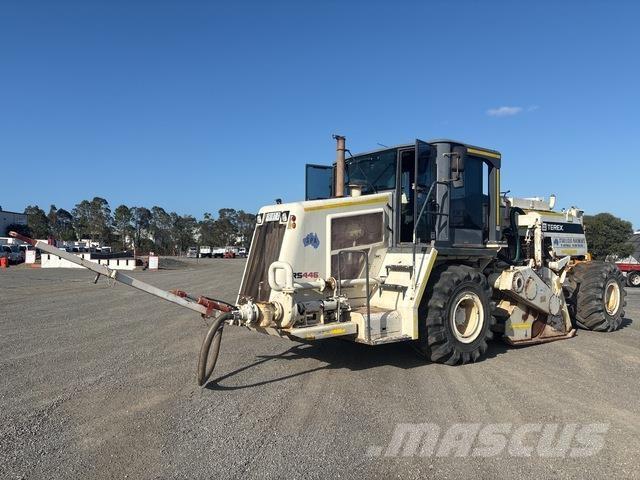 Terex  Nabijači zemlje