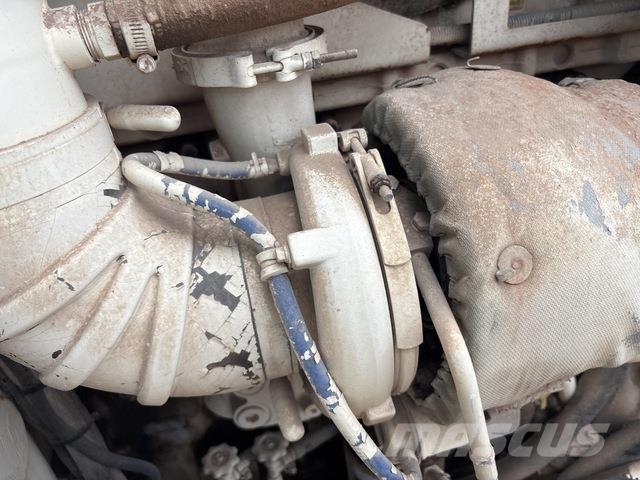 Terex  Nabijači zemlje