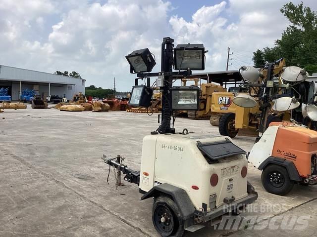 Terex RL4 Rasvetni stubovi
