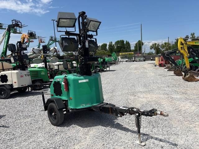 Terex RL4 Rasvetni stubovi