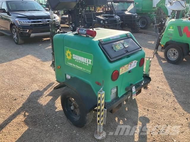 Terex RL4 Rasvetni stubovi