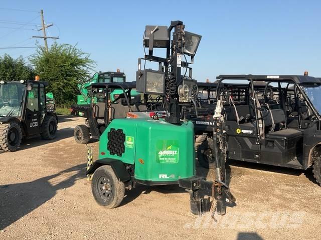 Terex RL4 Rasvetni stubovi