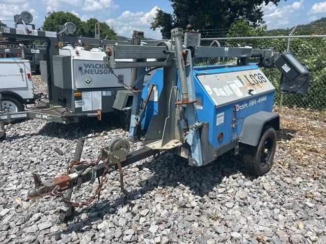 Terex TML-4000 Rasvetni stubovi
