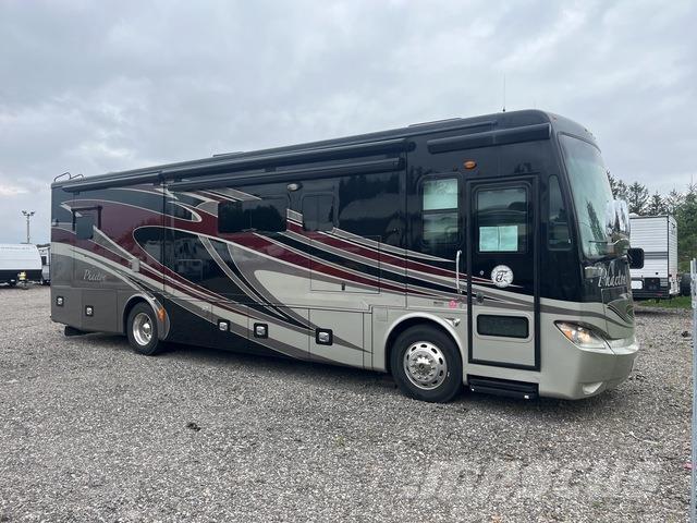 Tiffin Phaeton Kamperi i kamp prikolice