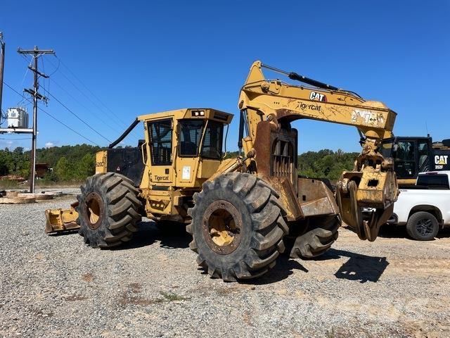 Tigercat 620D Skideri