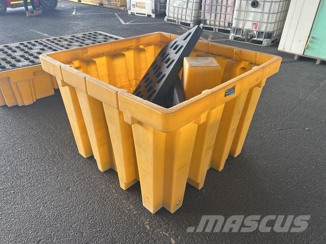  TMA Fuel and additive tanks