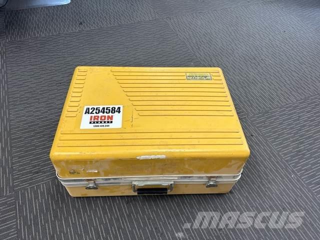 Topcon  Ostale komponente za građevinarstvo