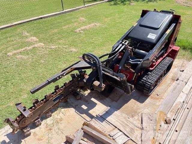 Toro TX427 Rovokopači freze za kanale Trenčeri