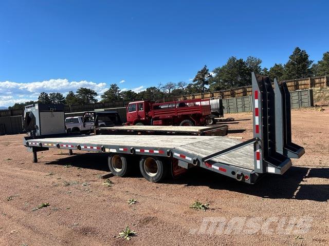 TOWMASTER T-30 Autotransporter prikolice