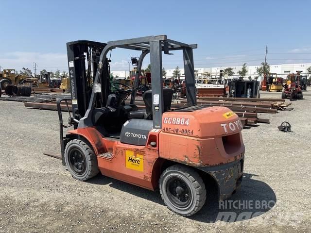 Toyota 7FDU35 Ostalo za građevinarstvo
