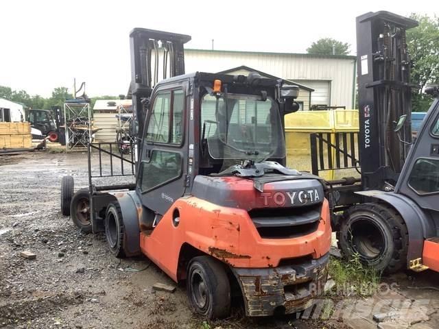 Toyota 8FD40U Ostalo za građevinarstvo