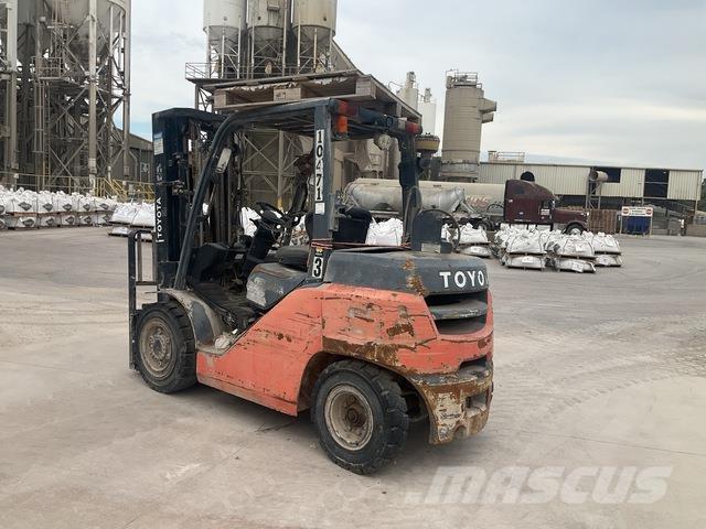 Toyota 8FG35U Ostalo za građevinarstvo