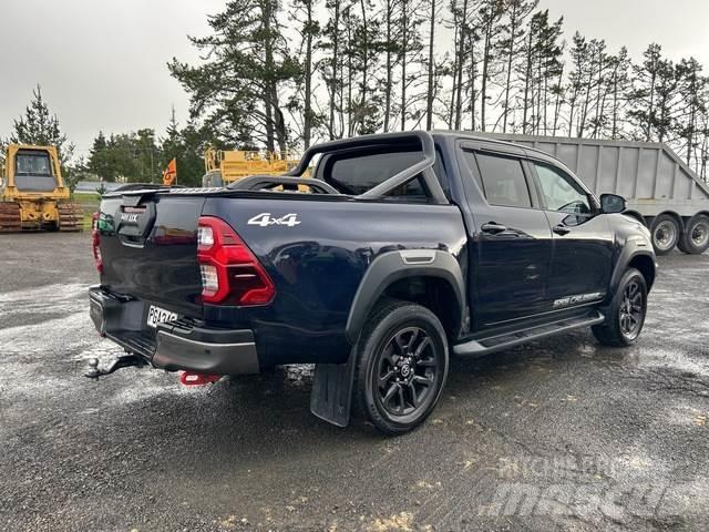 Toyota HiLux Pik up kamioni