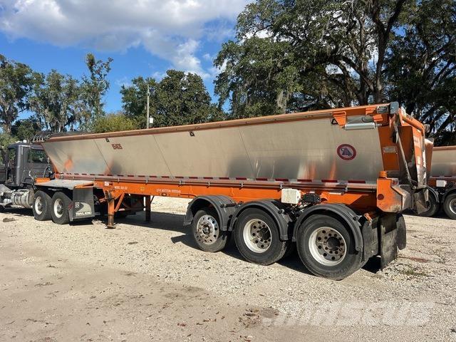 Trail King  Poluprikolice sa pokretnim podom