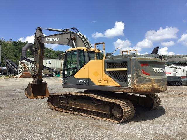 Volvo EC250EL Bageri guseničari