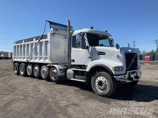 Volvo VHD Kiperi kamioni