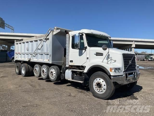 Volvo VHD Kiperi kamioni
