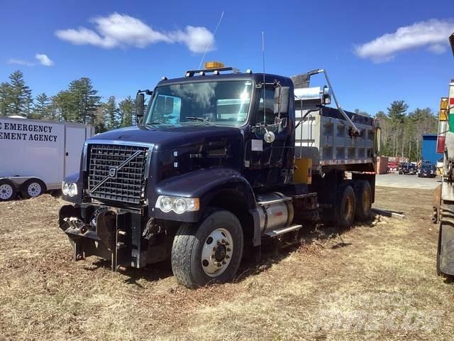 Volvo VHD Kiperi kamioni