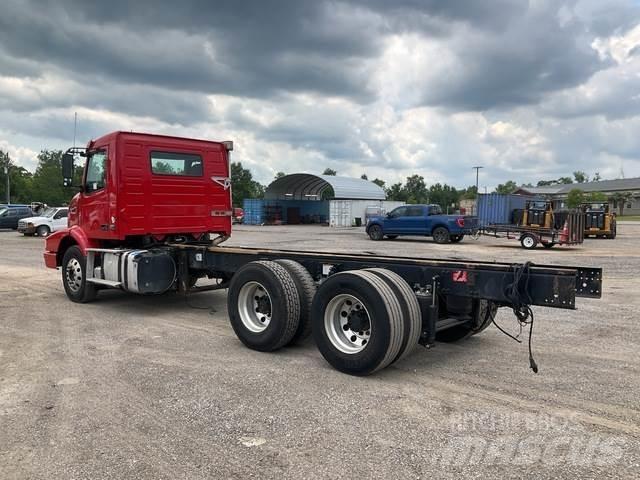 Volvo VHD64B Kabine i unutrašnjost