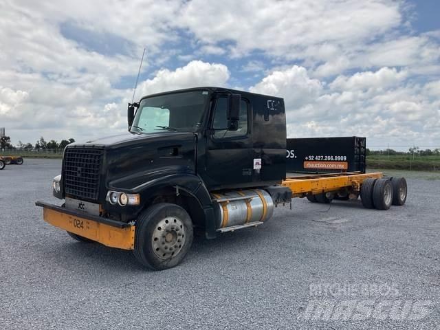 Volvo VHD64F Kabine i unutrašnjost