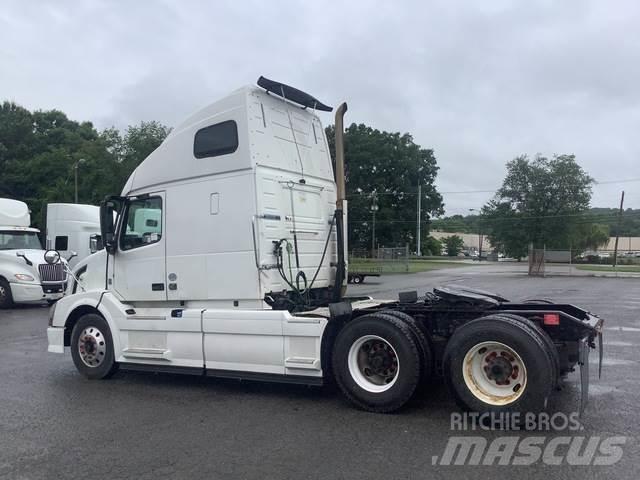 Volvo VNL Tegljači