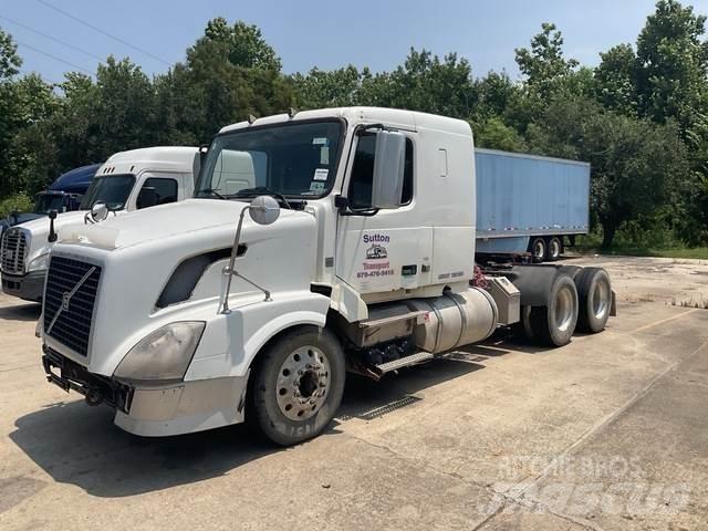 Volvo VNL Tegljači